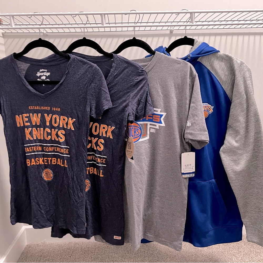 NWT Knicks fan gear